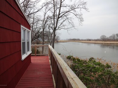 Lakeview1.jpg