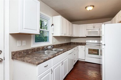 7401 SW 12th St, Des Moines, IA 50315 - photo 2