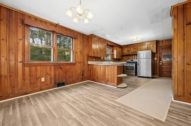 38 S Spencer Rd, Spencer, MA 01562 - photo 7