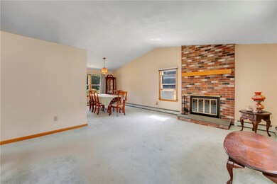 14 Glendale Ave, Riverside, RI 02915 - photo 3