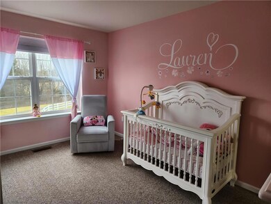 6917 Hunt Dr, Macungie, PA 18062 - photo 7