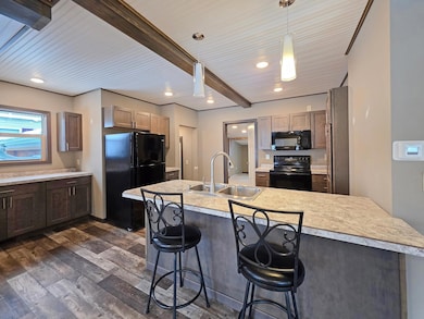 105 W Main St, Osakis, MN 56360 - photo 6