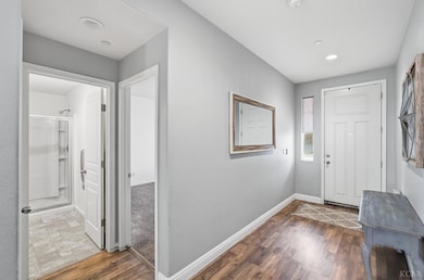 1056 Pebble Dr, Lemoore, CA 93245 - photo 4