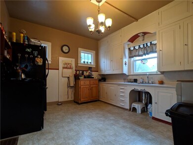 314 N 13th St, Olean, NY 14760 - photo 5