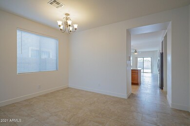 007_Dining Room