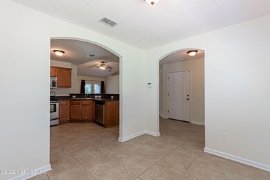 5517 Hyde Park Cir, Jacksonville, FL 32210 - photo 7