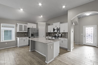 13869 Thunder Sky Ave, El Paso, TX 79928 - photo 5