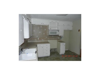 3034 S Claremont Ave, Independence, MO 64052 - photo 5