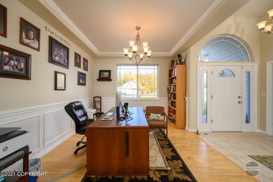 2715 S Charming Valley Loop-9