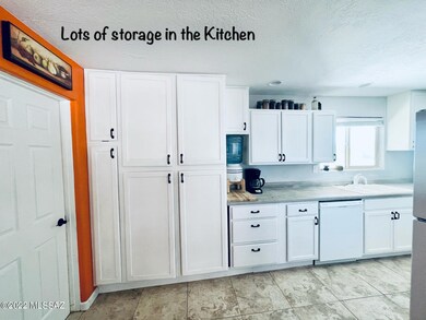 Lots of cabinets