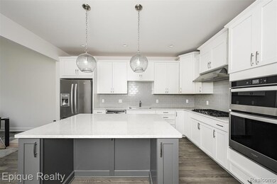 3090 N Spurway Dr, Ann Arbor, MI 48105 - photo 4