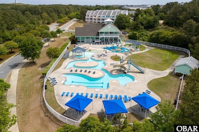 Community Outdoor Pool