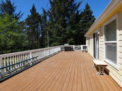 Exterior - Deck