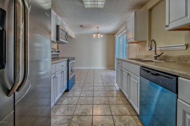 7136 Blache Ct, Jacksonville, FL 32210 - photo 7