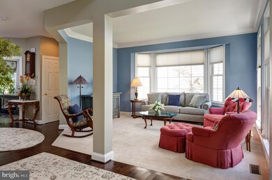 22905 Ashton Woods Dr, Ashburn, VA 20148 - photo 3