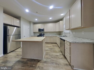 7902 Heatherleigh Place, White Plains, MD 20695 - photo 4