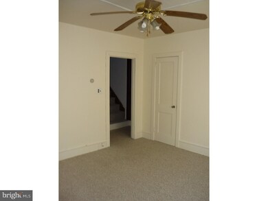 664 E Broad St unit 1, Souderton, PA 18964 - photo 6