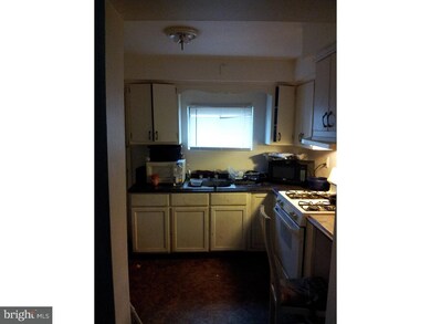 2313 Dickinson St, Philadelphia, PA 19146 - photo 4