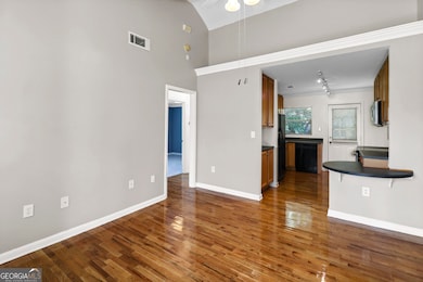 1531 Stone Gate Ln SE, Atlanta, GA 30317 - photo 5