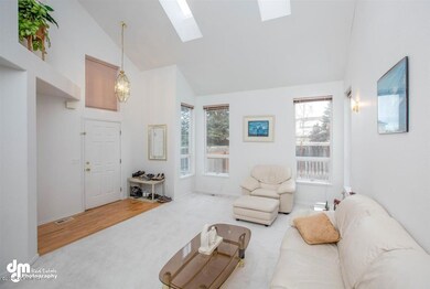 06-Living Room MS_107547