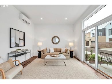 181 Civic Dr, Eugene, OR 97405 - photo 4