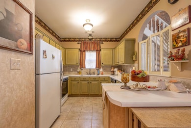 10442 Kensington Cir unit 15, Collierville, TN 38017 - photo 4