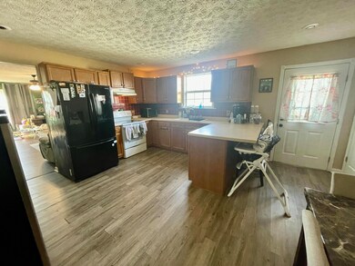 509 Atlee Dr, Harrodsburg, KY 40330 - photo 6