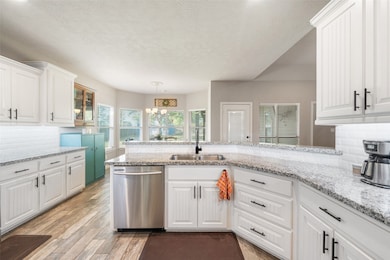 14073 Overstreet Dr, Willis, TX 77318 - photo 7