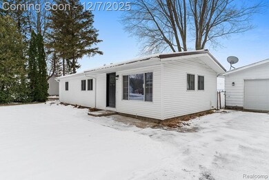 5698 McGrandy Rd, Bridgeport, MI 48722 - photo 4