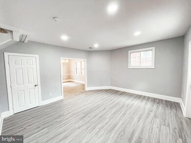 702 W 29th St, Wilmington, DE 19802 - photo 4