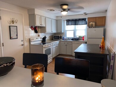 11 Woodbine St unit 6, Pawtucket, RI 02860 - photo 3