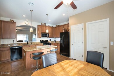 2924 E Coconino-6