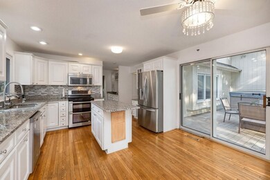 3915 SW 29th St, Des Moines, IA 50321 - photo 4