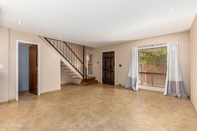 10420 N 11th St unit 2, Phoenix, AZ 85020 - photo 3