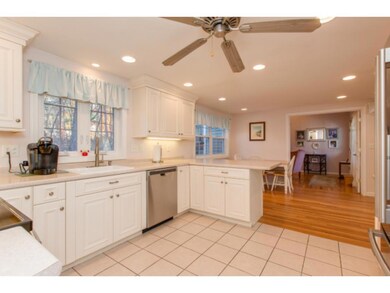 3 Mclain Dr, Pelham, NH 03076 - photo 6