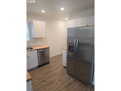 3461 Concord St, Eugene, OR 97402 - photo 4