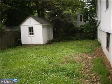 302 Penn St, Riverton, NJ 08077 - photo 4