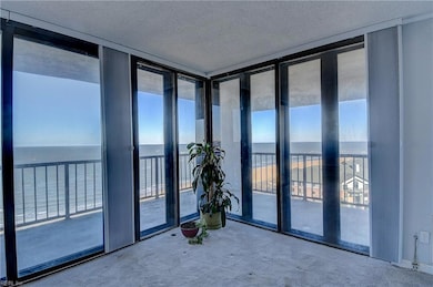 Cape Henry Towers unit 1012, Virginia Beach, VA 23451 - photo 5