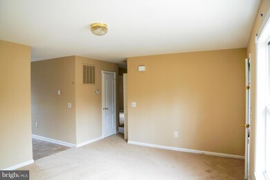 35317 Wilderness Shores Way, Locust Grove, VA 22508 - photo 5