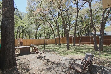 409 Hill Ct, Hurst, TX 76053 - photo 4