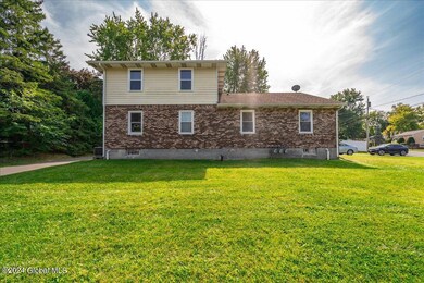 31 Scully Ave, Latham, NY 12110 - photo 4