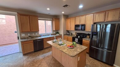 2014 N 77th Glen, Phoenix, AZ 85035 - photo 5