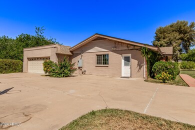 1004 N Constellation Way, Gilbert, AZ 85234 - photo 4