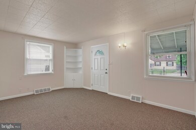 8233 Cornwall Rd, Dundalk, MD 21222 - photo 7