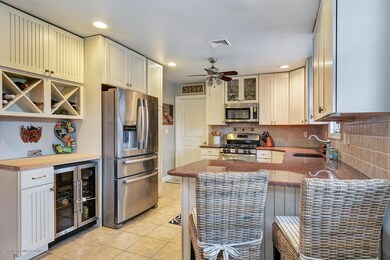 8 River Ln Long Branch NJ-large-010-5-4M