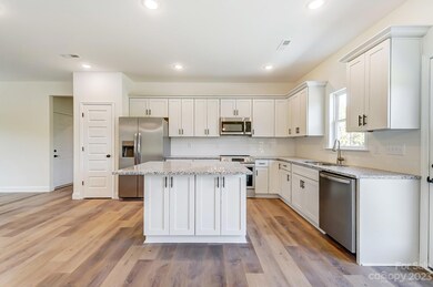 534 N Central Ave, Locust, NC 28097 - photo 4