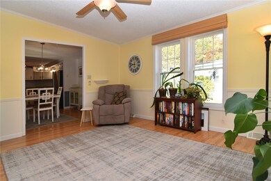 157 Little Pond Rd, Wakefield, RI 02879 - photo 3