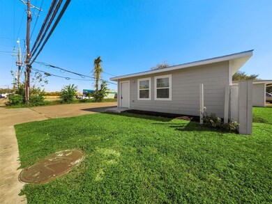 4501 Willowbrook Blvd, Houston, TX 77021 - photo 7