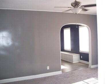 2323 W Broadway Ave, Enid, OK 73703 - photo 3