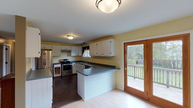 25 Franklin St, Calais, ME 04619 - photo 5